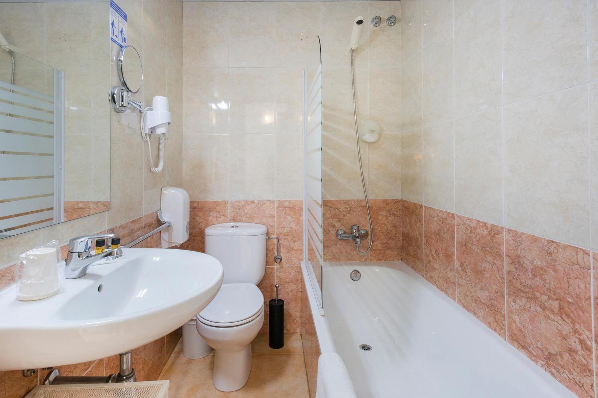 Hotel Camel Lot Пас-де-ла-Каса Номер фото